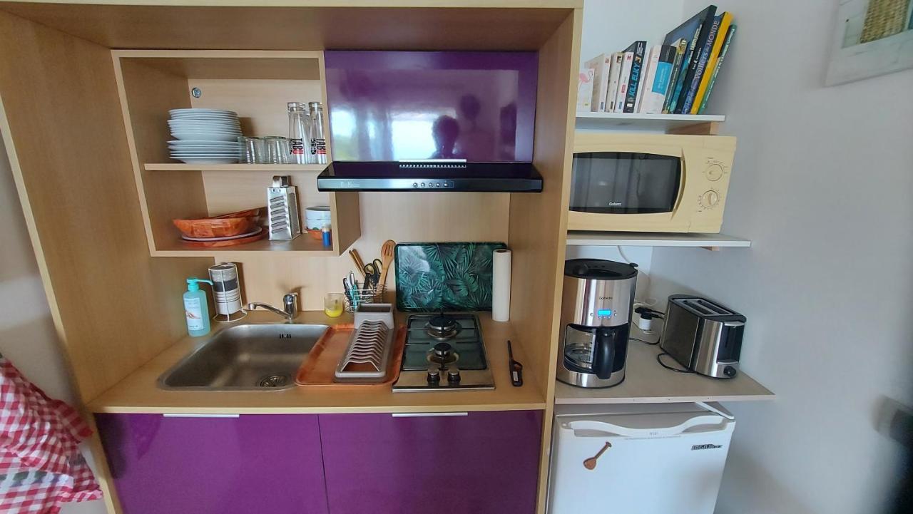 Studio Vaimiti Pour 2 Personnes Vue Mer Et Moorea 帕皮提 外观 照片
