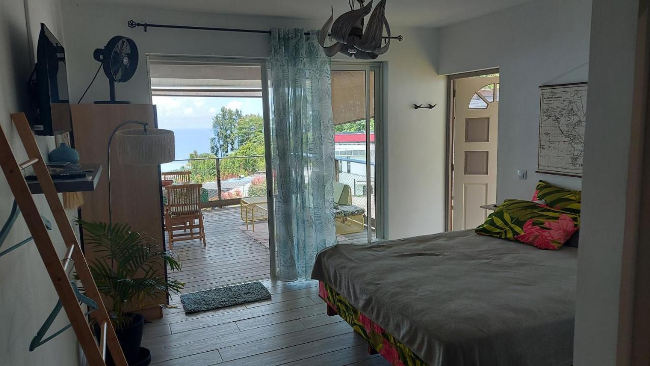 Studio Vaimiti Pour 2 Personnes Vue Mer Et Moorea 帕皮提 外观 照片