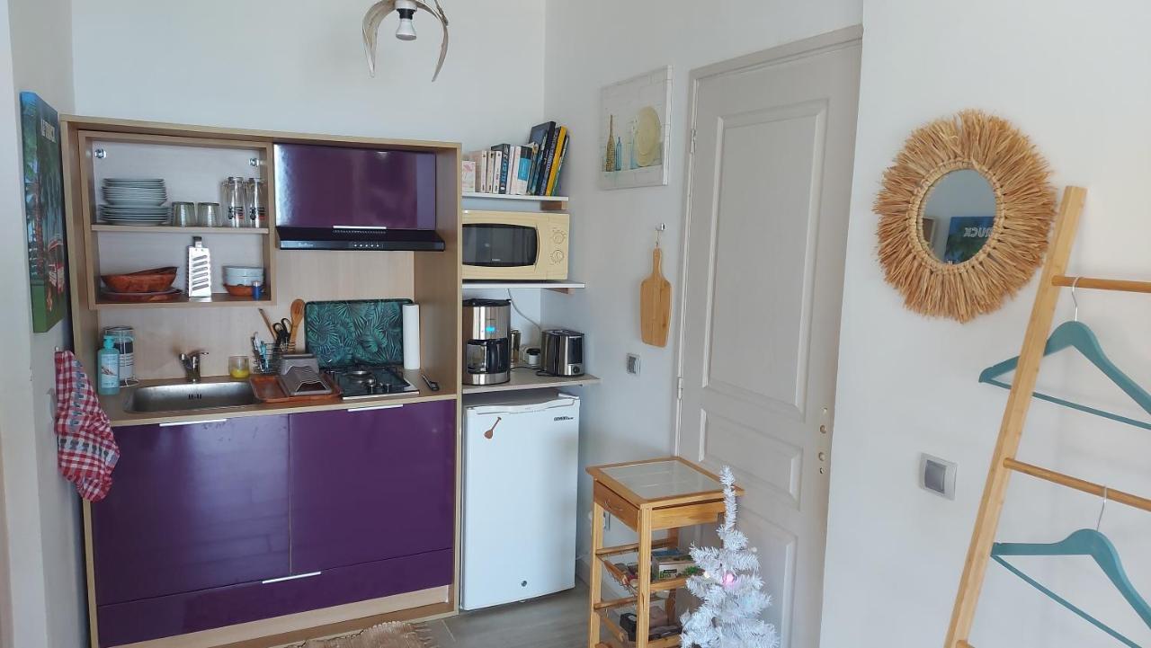 Studio Vaimiti Pour 2 Personnes Vue Mer Et Moorea 帕皮提 外观 照片